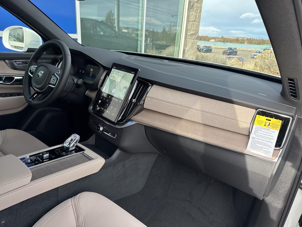 2026 Volvo XC90 B6 Plus 7-Seater Bend OR