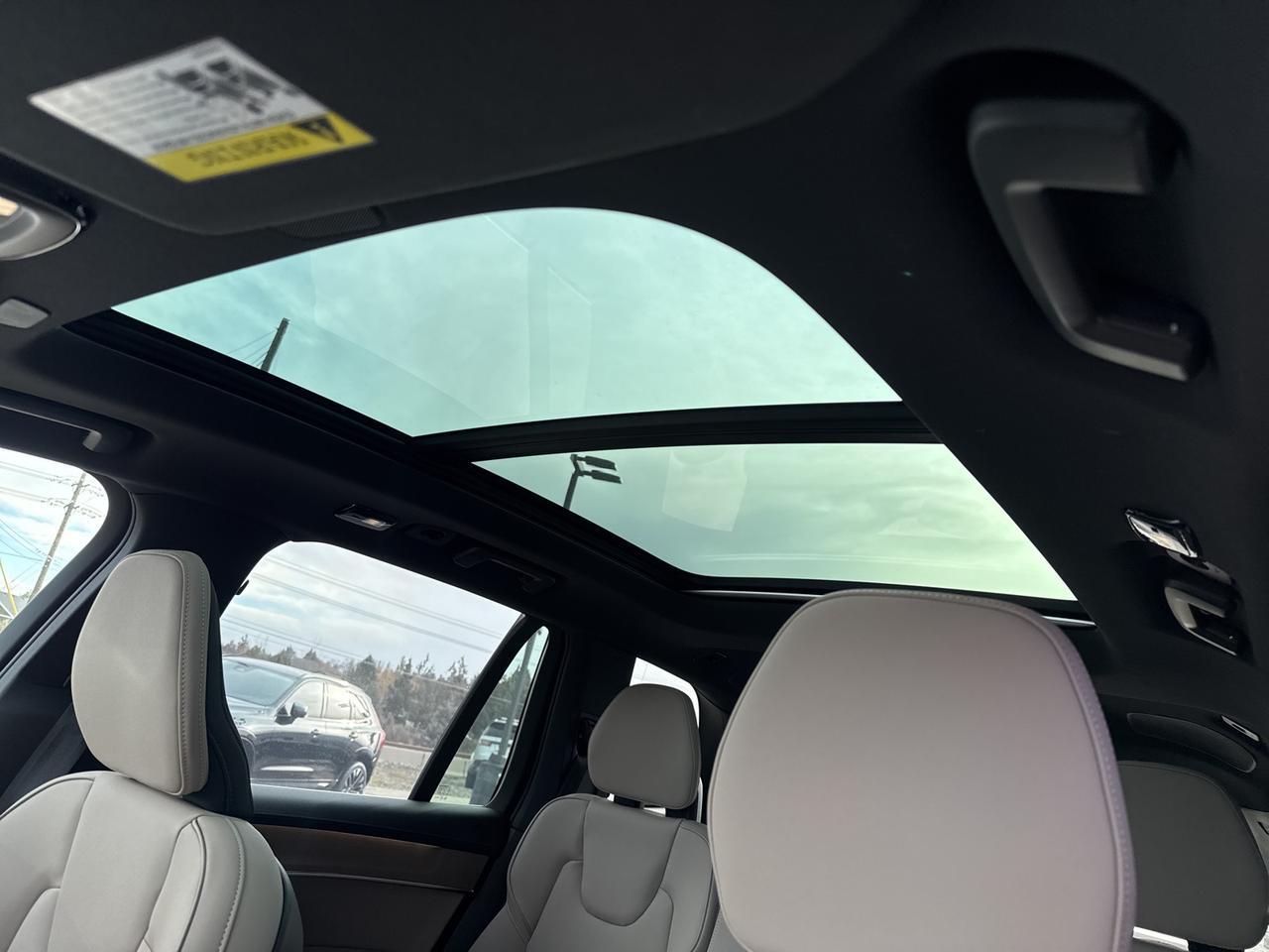 2026 Volvo XC90 B6 Plus 7-Seater Bend OR