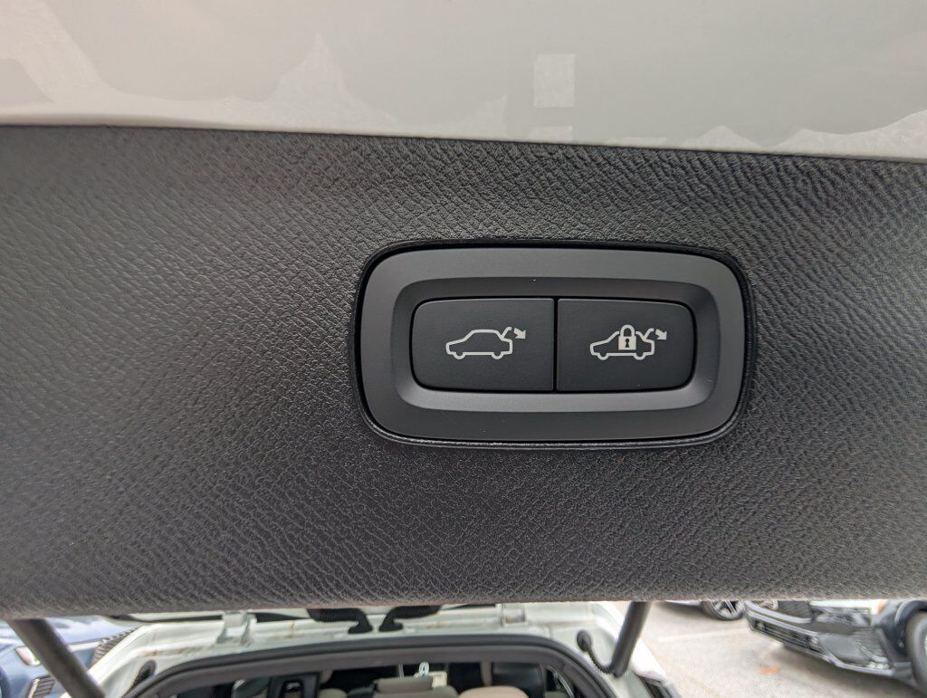 2026 Volvo XC90 B6 Plus 7-Seater Hunt Valley MD