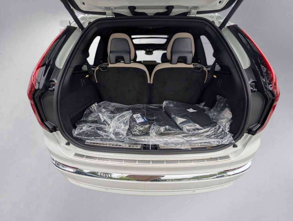 2026 Volvo XC90 B6 Plus 7-Seater Hunt Valley MD