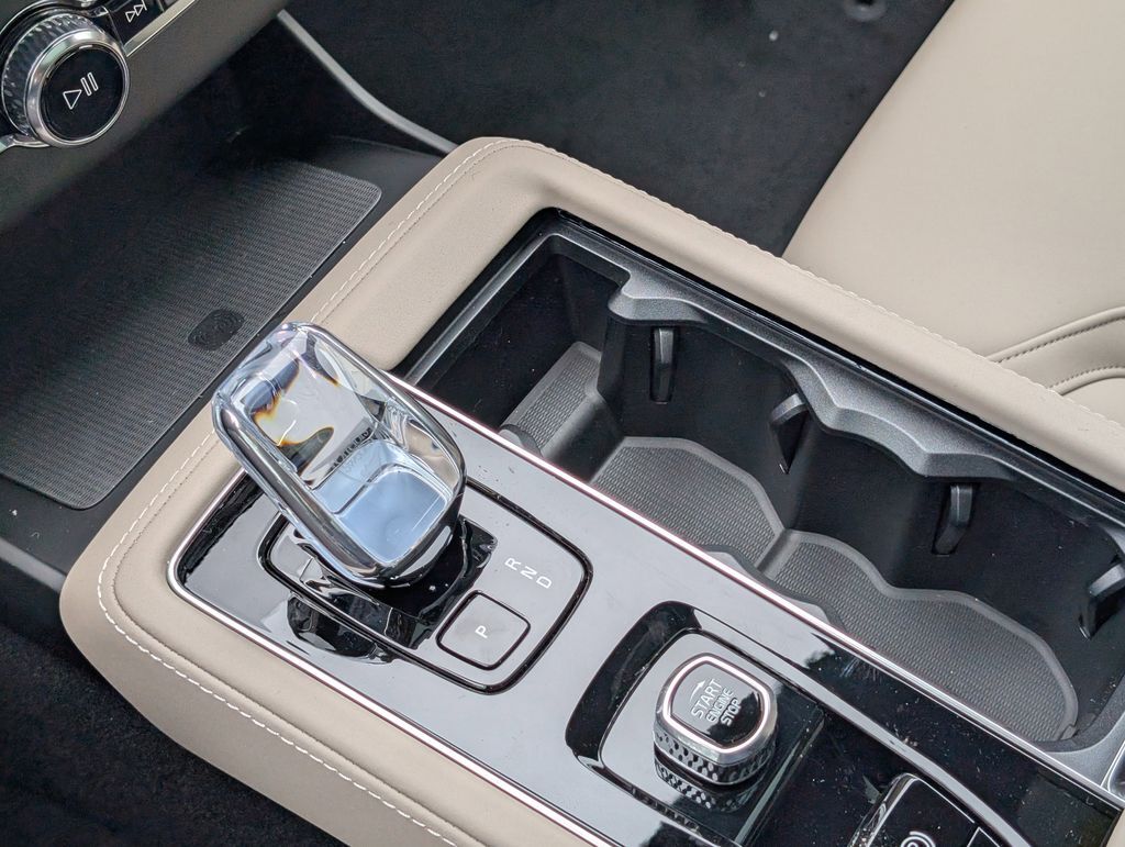 2026 Volvo XC90 B6 Plus 7-Seater Hunt Valley MD