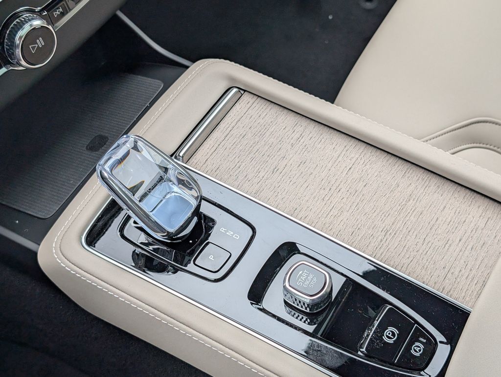 2026 Volvo XC90 B6 Plus 7-Seater Hunt Valley MD