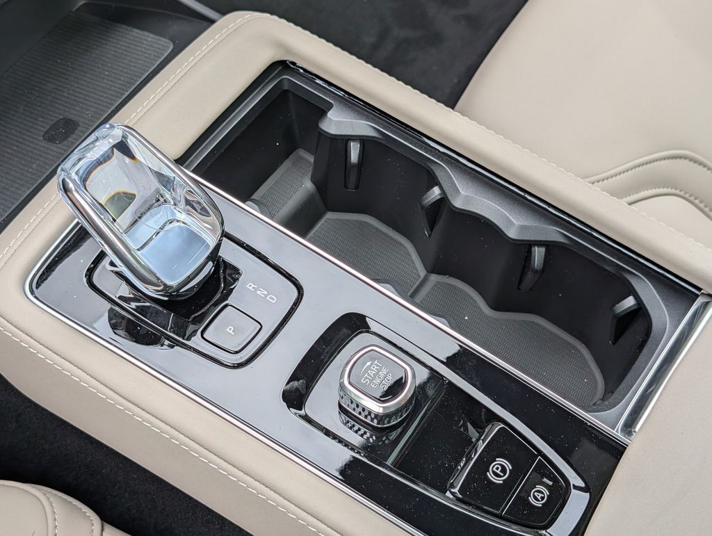 2026 Volvo XC90 B6 Plus 7-Seater Hunt Valley MD