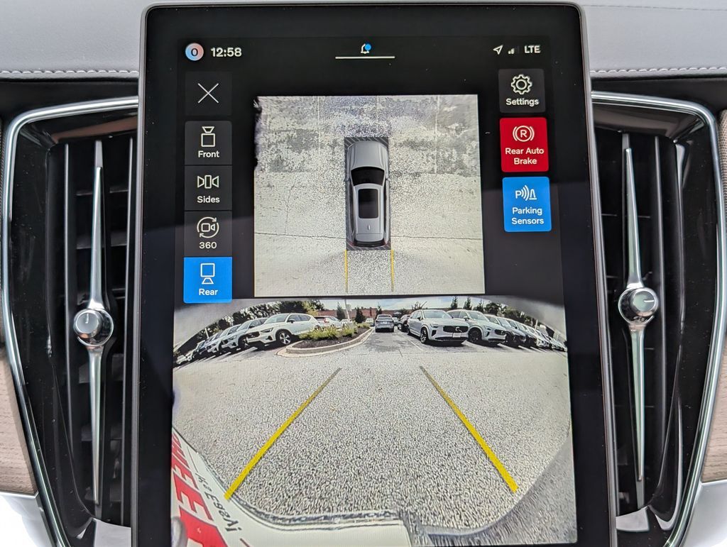 2026 Volvo XC90 B6 Plus 7-Seater Hunt Valley MD