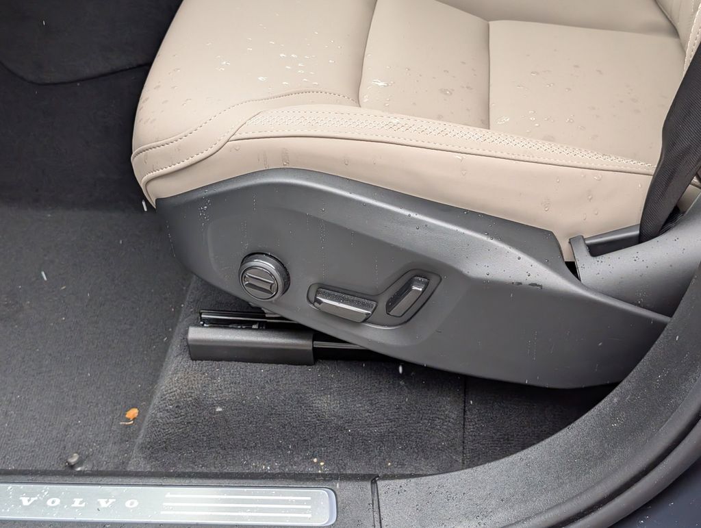2026 Volvo XC90 B6 Plus 7-Seater Hunt Valley MD