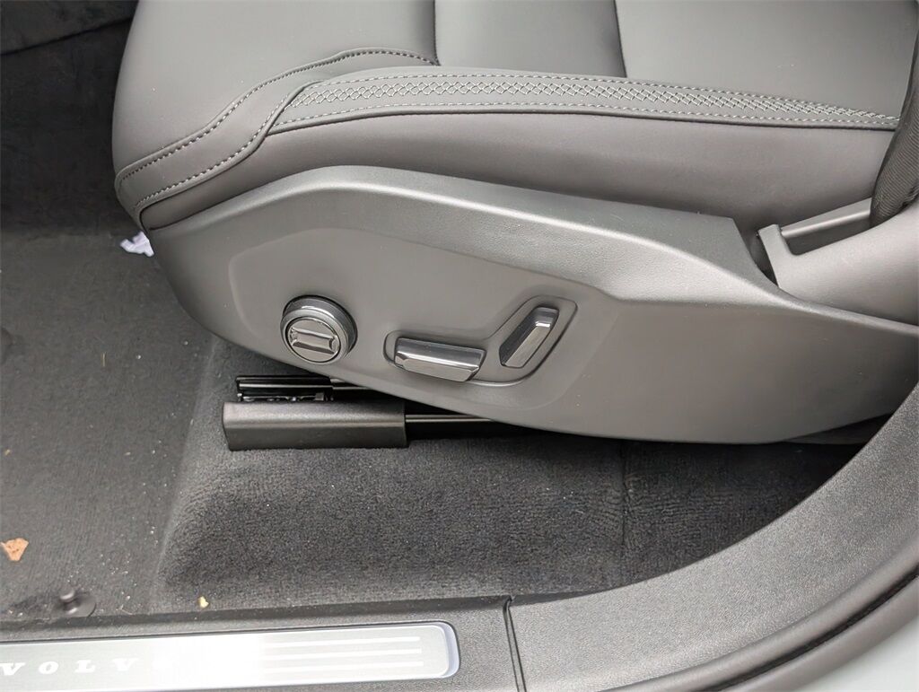 2026 Volvo XC90 B6 Plus 7-Seater Hunt Valley MD