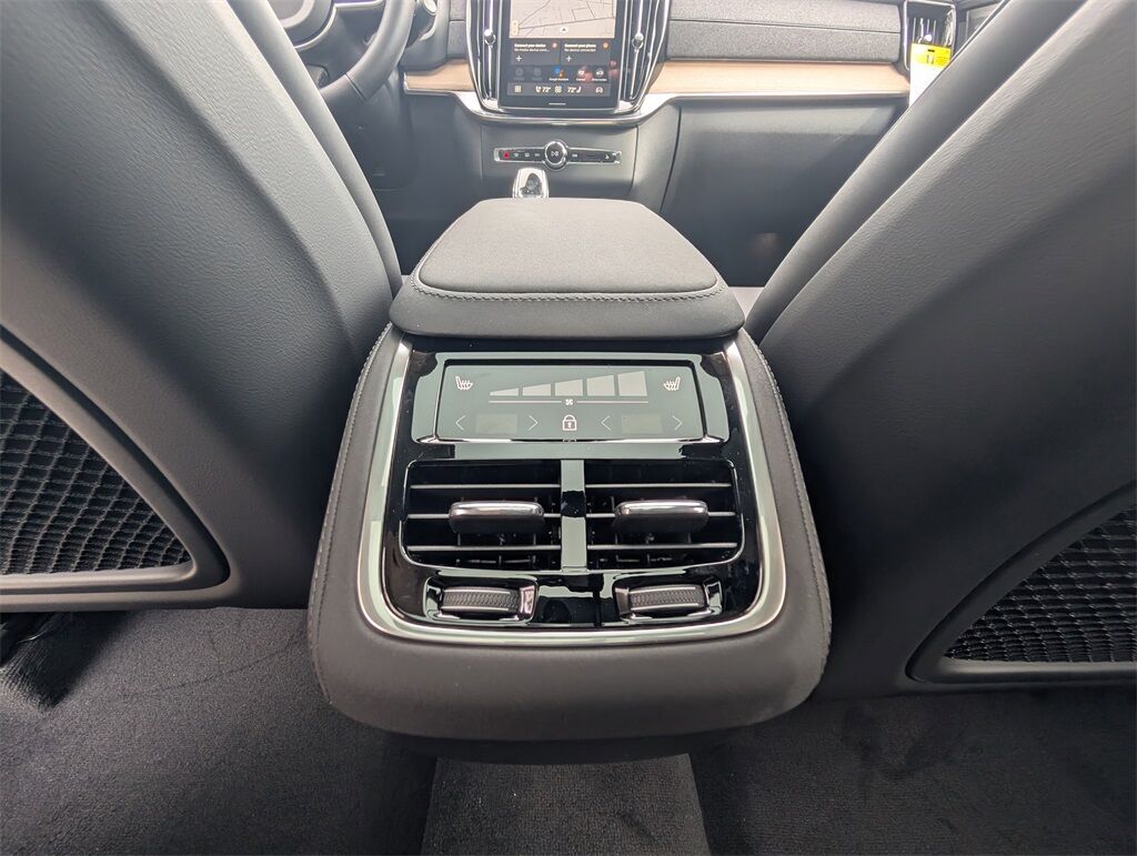 2026 Volvo XC90 B6 Plus 7-Seater Hunt Valley MD