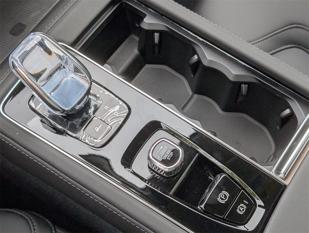 2026 Volvo XC90 B6 Plus 7-Seater Hunt Valley MD