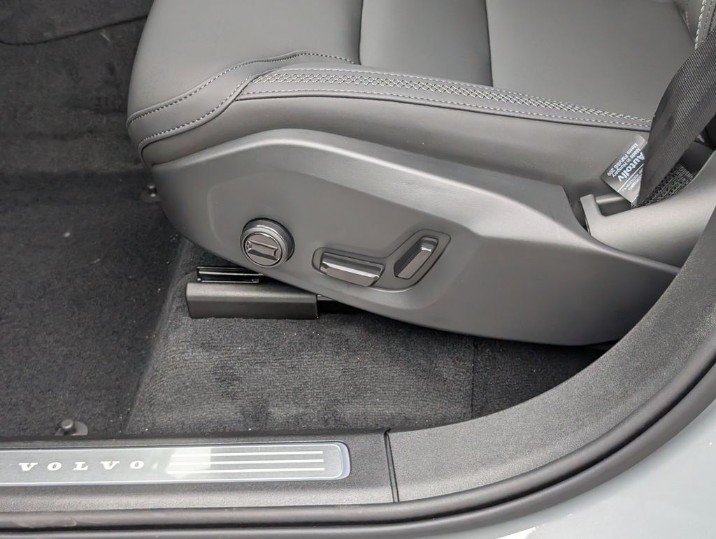 2026 Volvo XC90 B6 Plus 7-Seater Hunt Valley MD