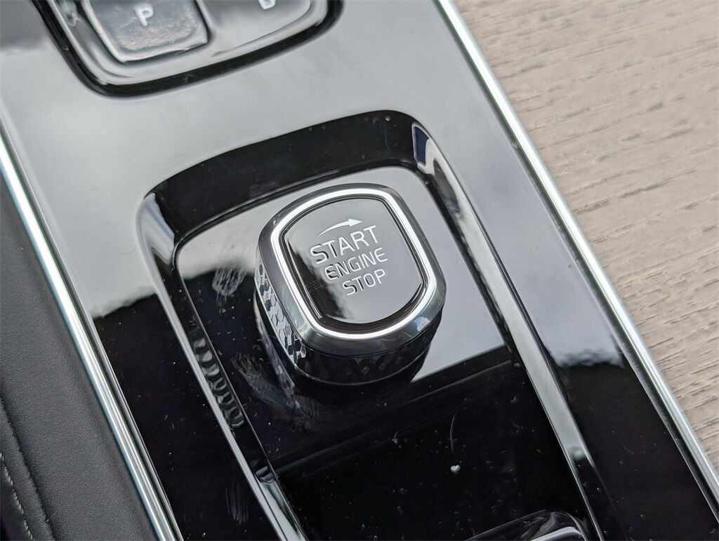 2026 Volvo XC90 B6 Plus 7-Seater Hunt Valley MD