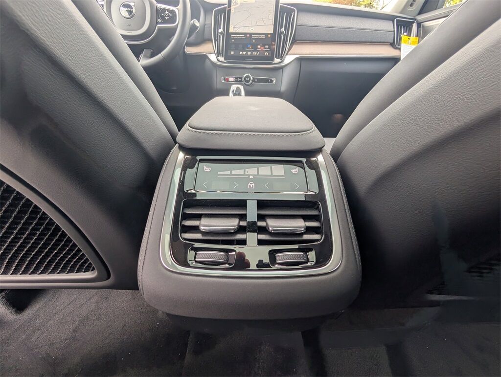 2026 Volvo XC90 B6 Plus 7-Seater Hunt Valley MD