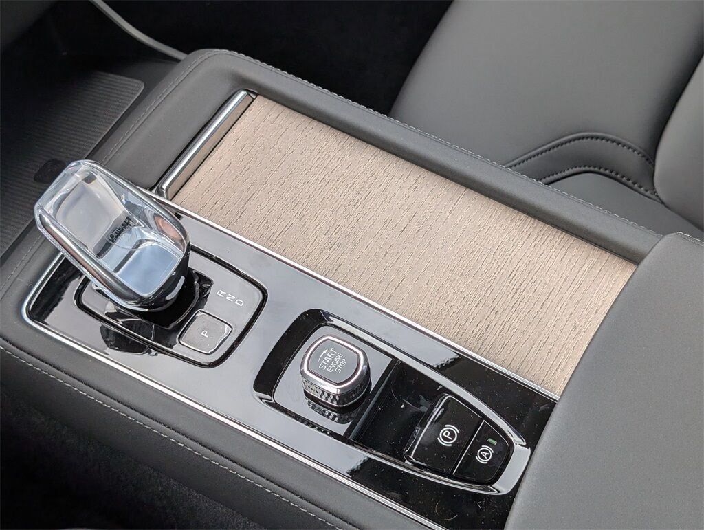 2026 Volvo XC90 B6 Plus 7-Seater Hunt Valley MD