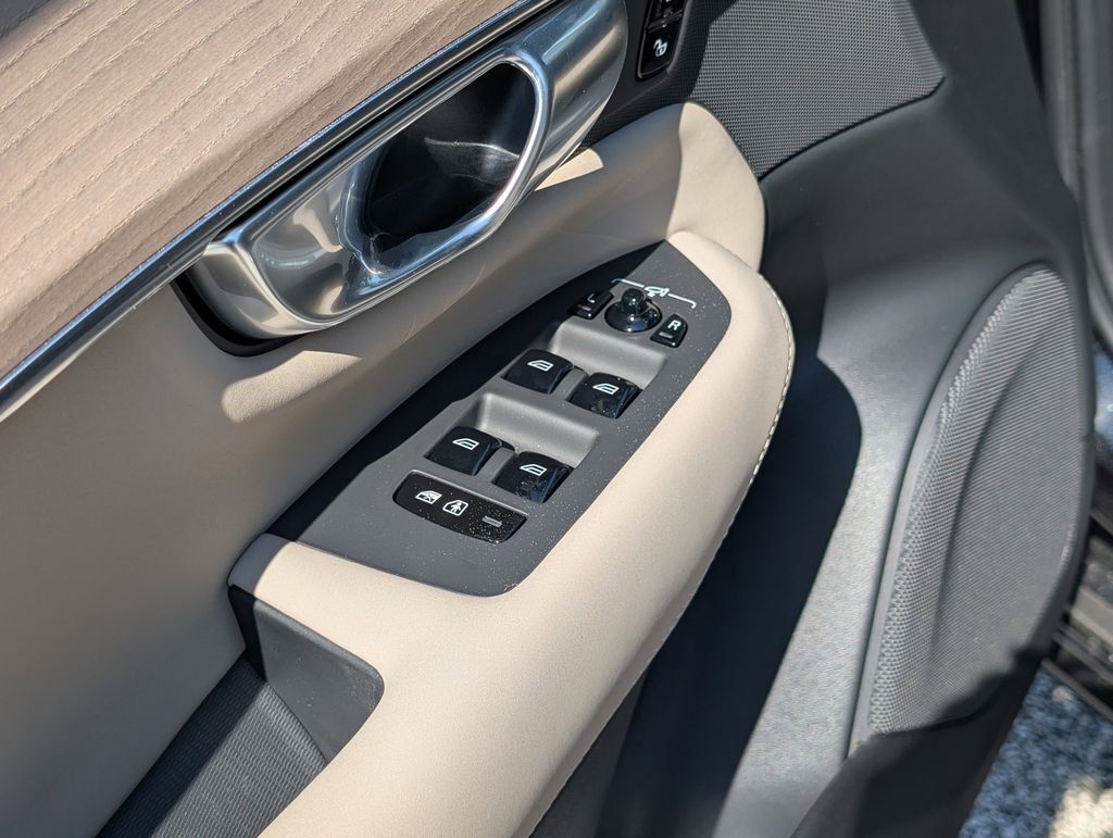 2026 Volvo XC90 B6 Plus 7-Seater Hunt Valley MD