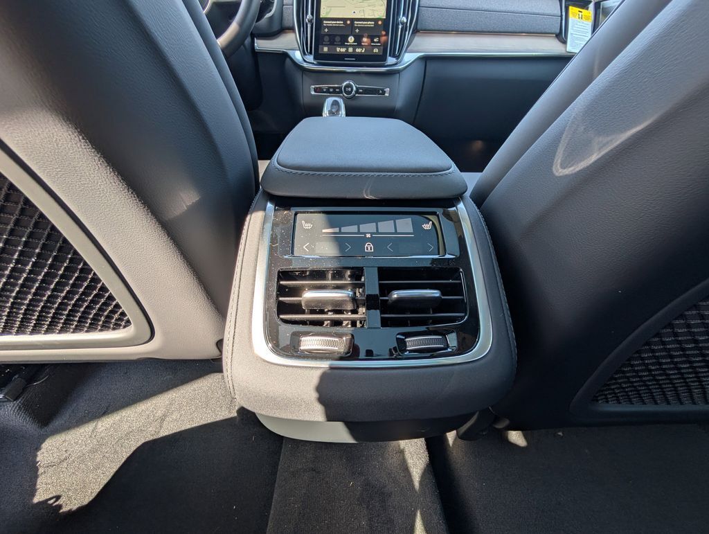 2026 Volvo XC90 B6 Plus 7-Seater Hunt Valley MD