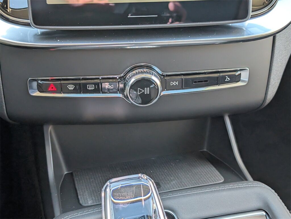 2026 Volvo XC90 B6 Plus 7-Seater Hunt Valley MD