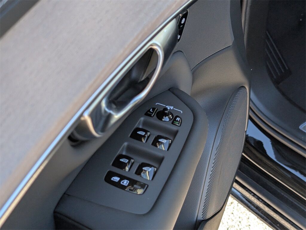 2026 Volvo XC90 B6 Plus 7-Seater Hunt Valley MD