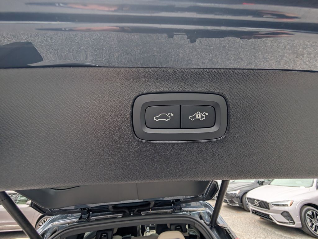 2026 Volvo XC90 B6 Plus 7-Seater Hunt Valley MD
