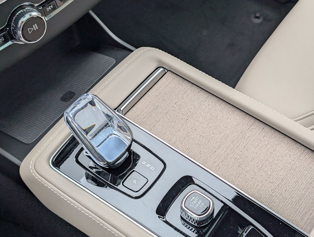 2026 Volvo XC90 B6 Plus 7-Seater Hunt Valley MD