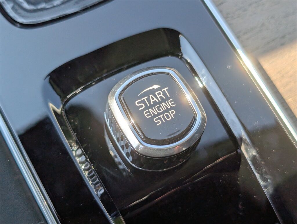 2026 Volvo XC90 B6 Plus 7-Seater Hunt Valley MD