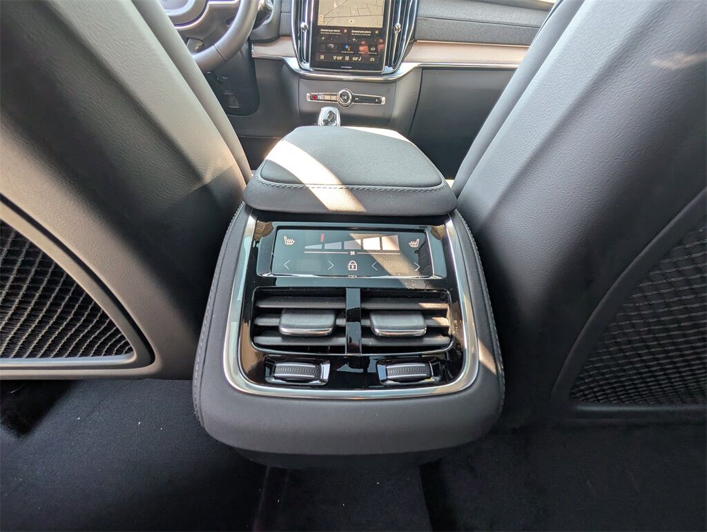 2026 Volvo XC90 B6 Plus 7-Seater Hunt Valley MD