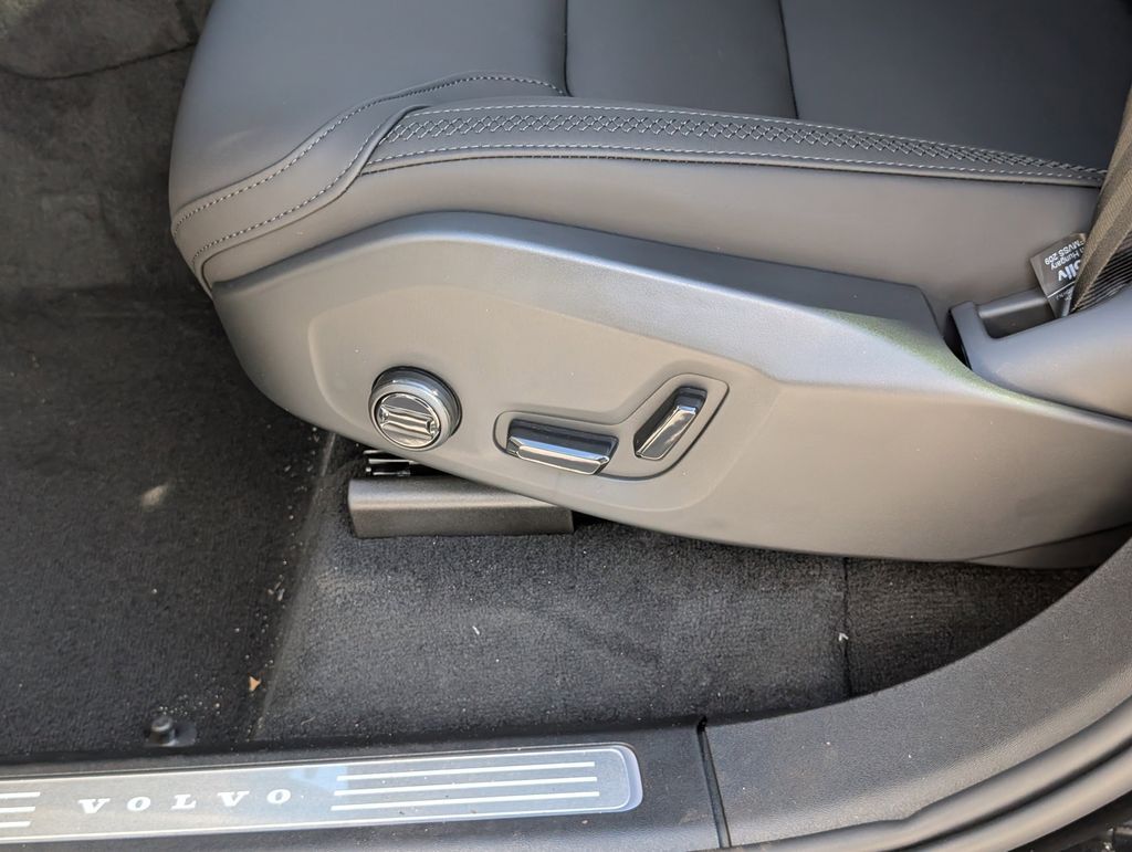 2026 Volvo XC90 B6 Plus 7-Seater Hunt Valley MD