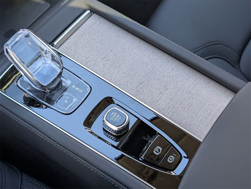 2026 Volvo XC90 B6 Plus 7-Seater Hunt Valley MD