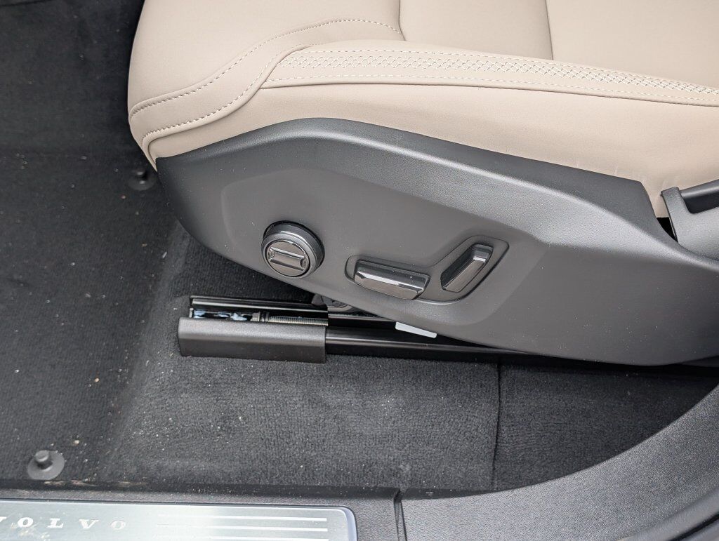 2026 Volvo XC90 B6 Plus 7-Seater Hunt Valley MD