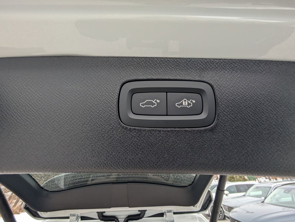 2026 Volvo XC90 B6 Plus 7-Seater Hunt Valley MD