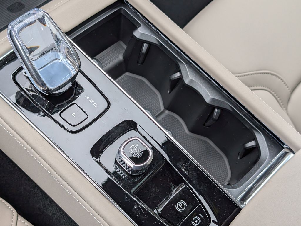 2026 Volvo XC90 B6 Plus 7-Seater Hunt Valley MD