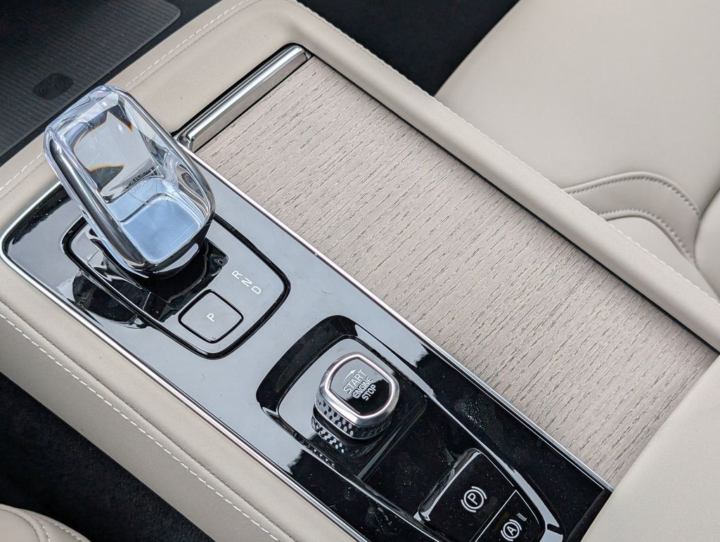 2026 Volvo XC90 B6 Plus 7-Seater Hunt Valley MD