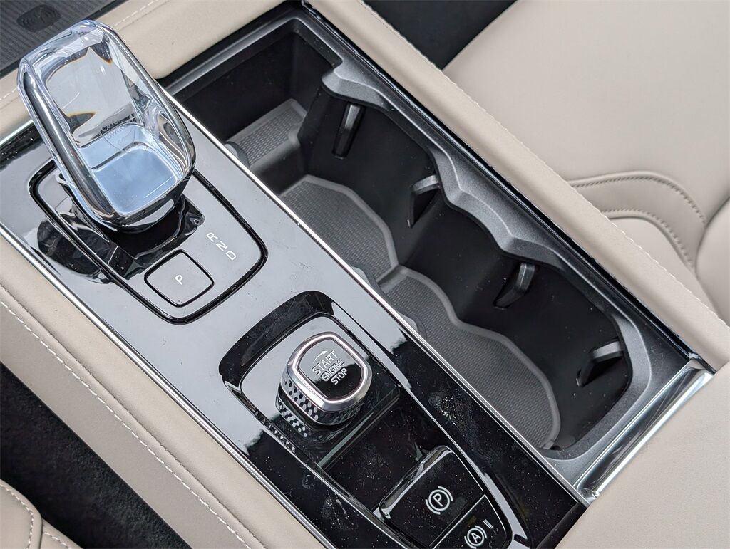 2026 Volvo XC90 B6 Plus 7-Seater Hunt Valley MD