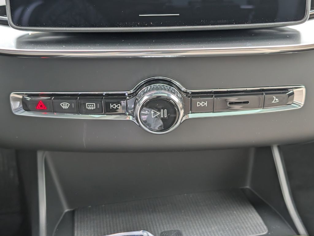 2026 Volvo XC90 B6 Plus 7-Seater Hunt Valley MD