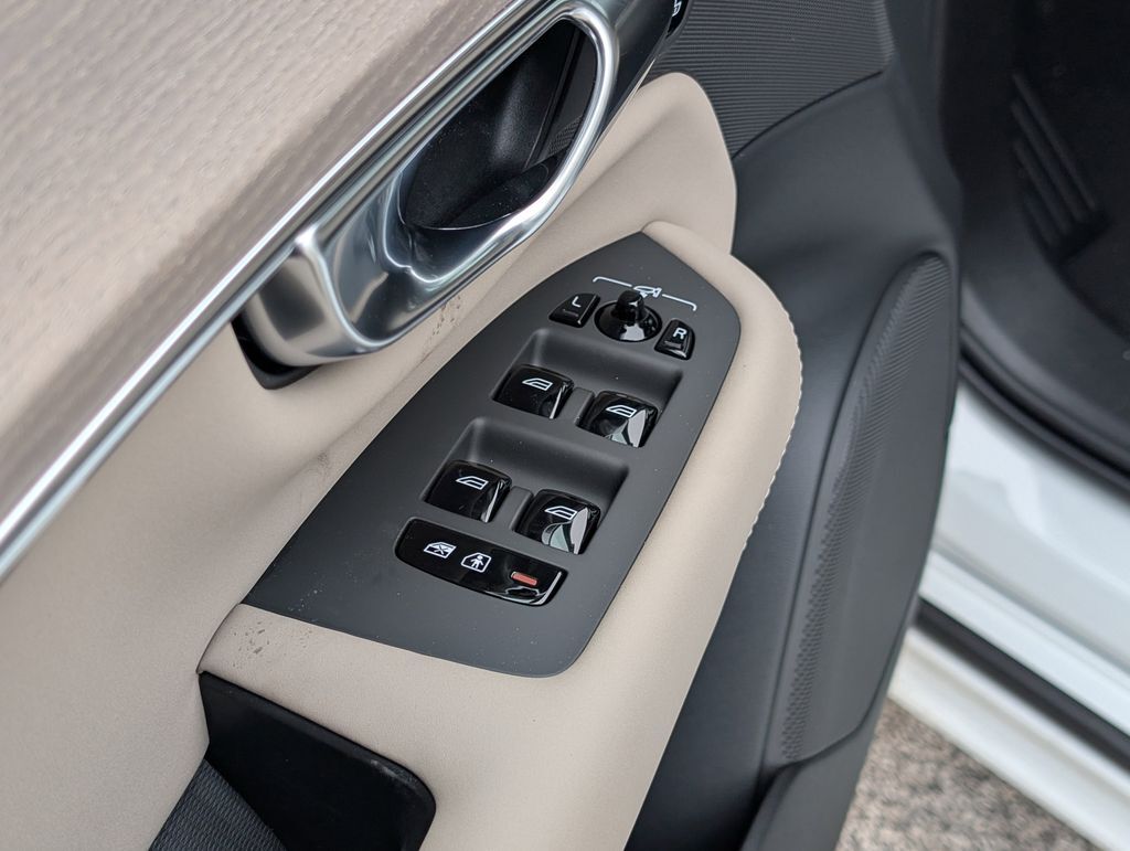 2026 Volvo XC90 B6 Plus 7-Seater Hunt Valley MD