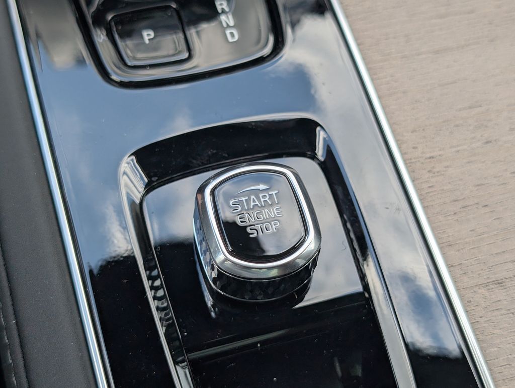 2026 Volvo XC90 B6 Plus 7-Seater Hunt Valley MD