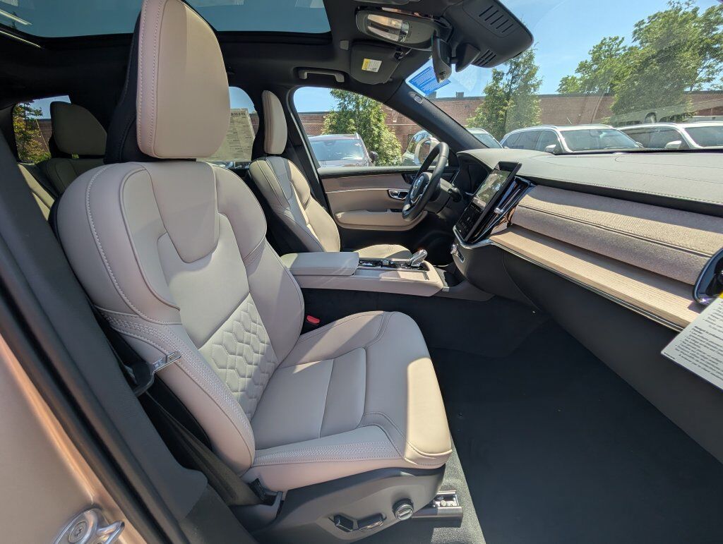 2026 Volvo XC90 B6 Plus 7-Seater Hunt Valley MD