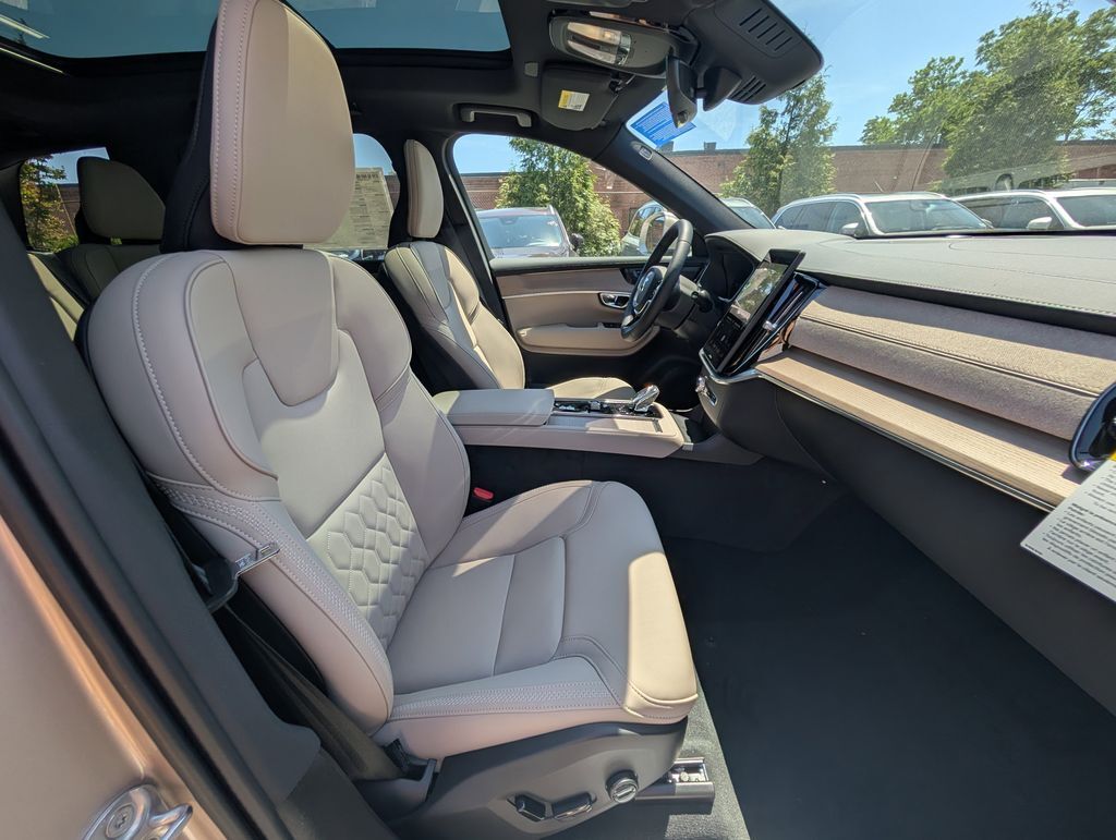 2026 Volvo XC90 B6 Plus 7-Seater Hunt Valley MD