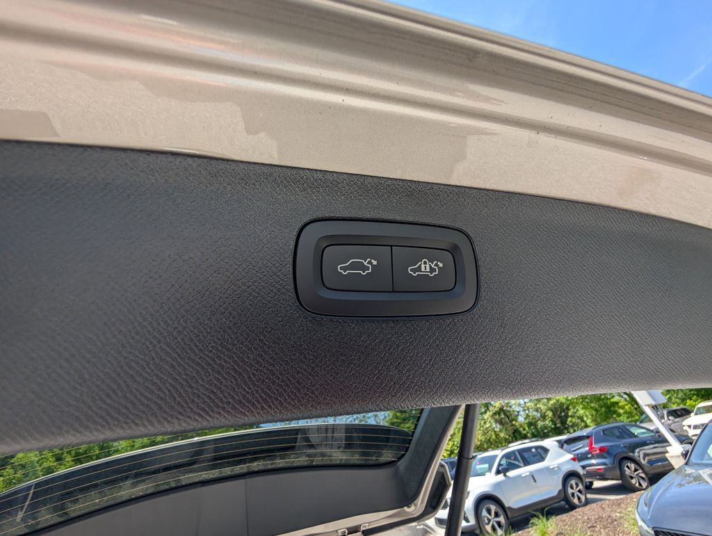 2026 Volvo XC90 B6 Plus 7-Seater Hunt Valley MD