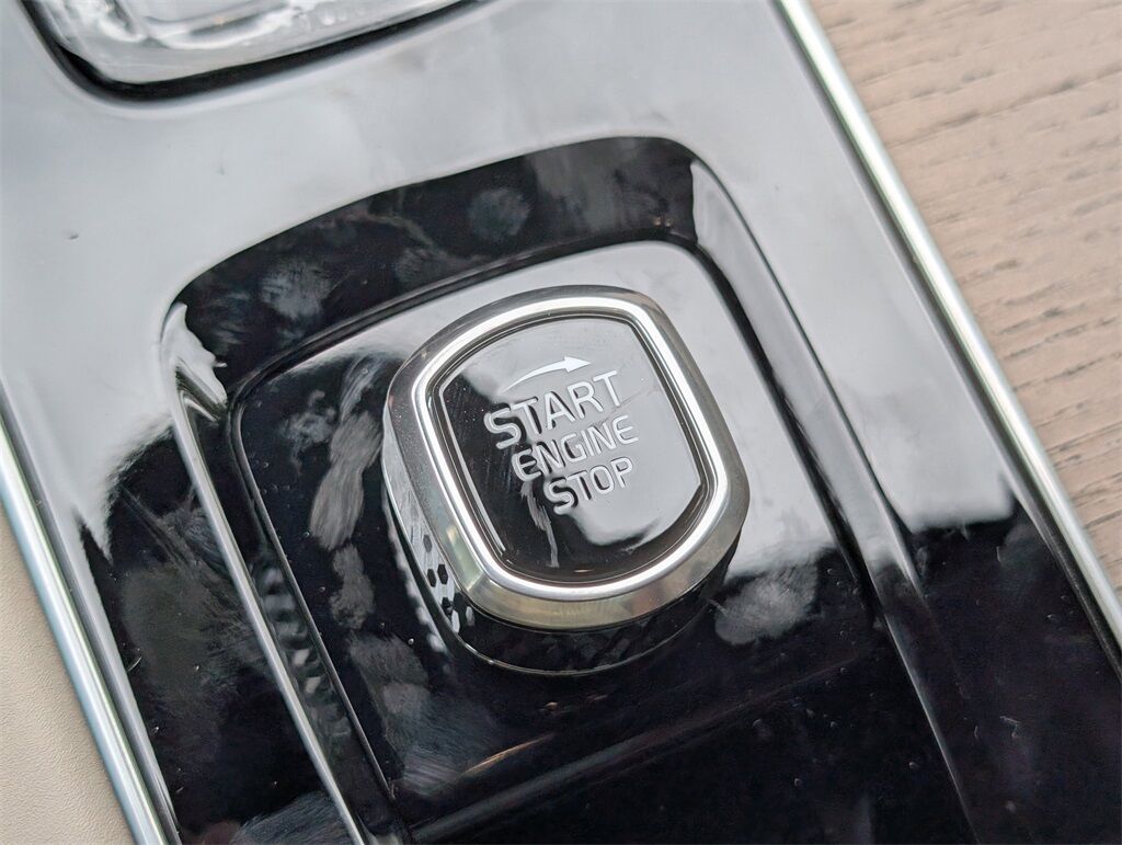 2026 Volvo XC90 B6 Plus 7-Seater Hunt Valley MD