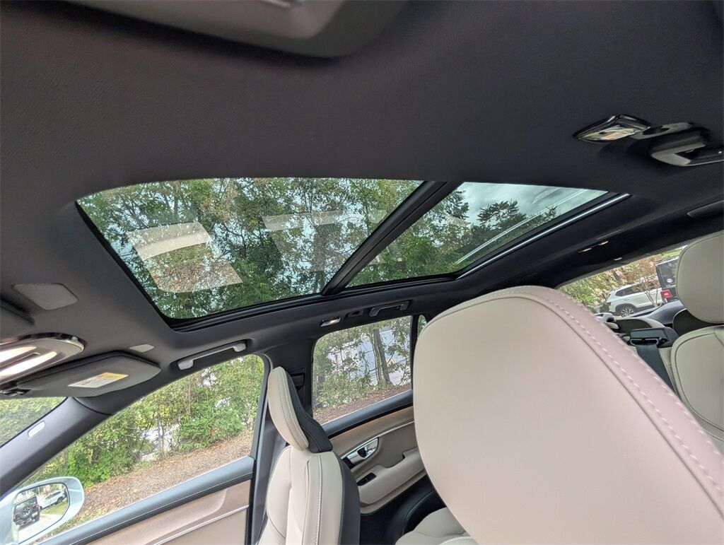 2026 Volvo XC90 B6 Plus 7-Seater Hunt Valley MD