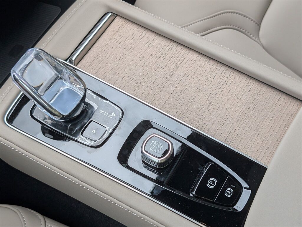 2026 Volvo XC90 B6 Plus 7-Seater Hunt Valley MD