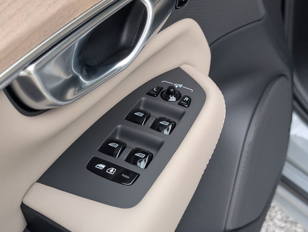 2026 Volvo XC90 B6 Plus 7-Seater Hunt Valley MD
