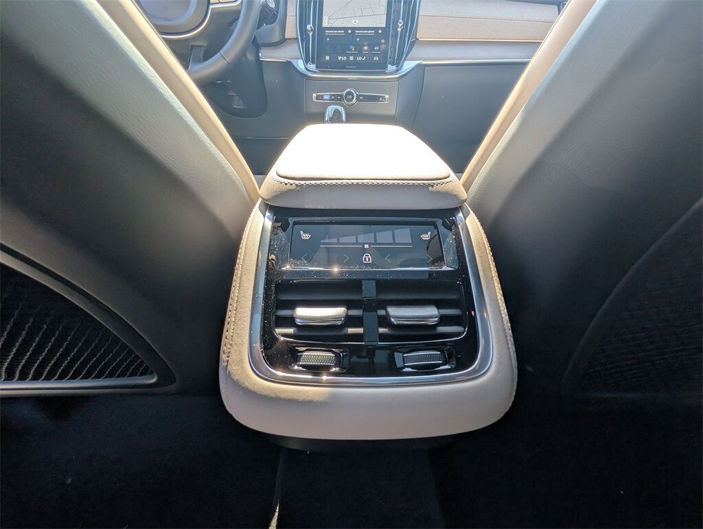 2026 Volvo XC90 B6 Plus 7-Seater Hunt Valley MD
