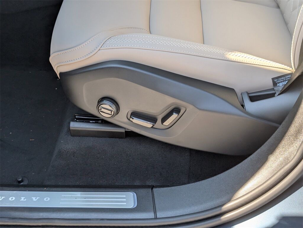 2026 Volvo XC90 B6 Plus 7-Seater Hunt Valley MD