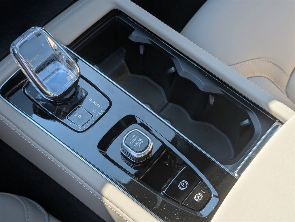 2026 Volvo XC90 B6 Plus 7-Seater Hunt Valley MD