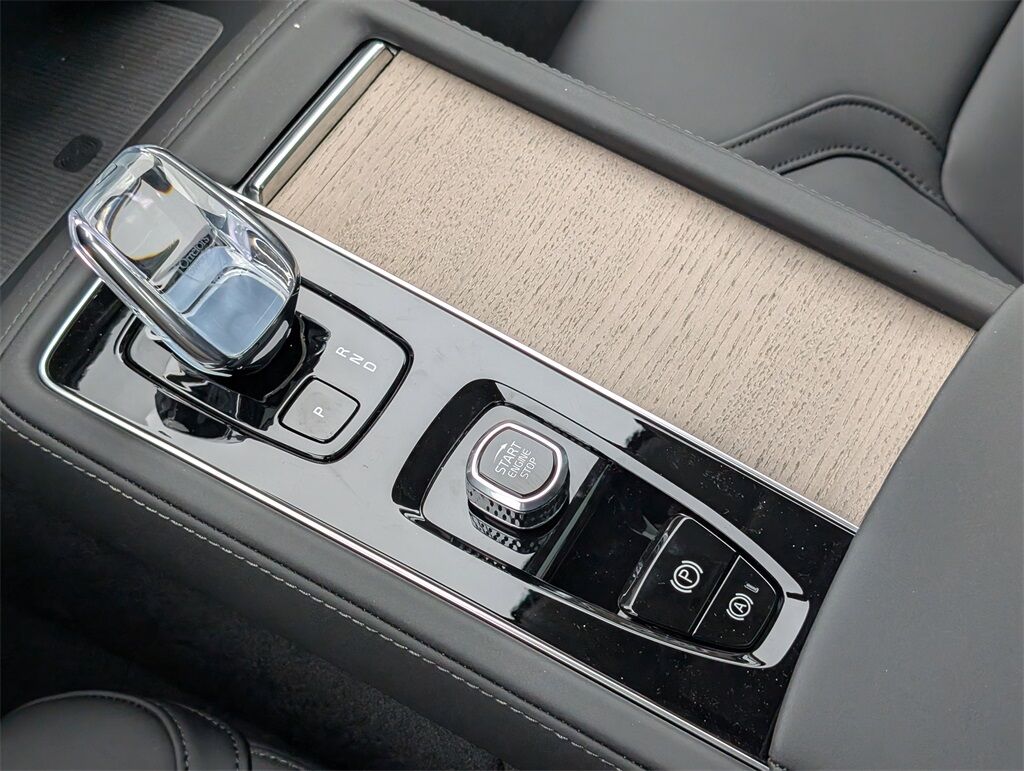 2026 Volvo XC90 B6 Plus 7-Seater Hunt Valley MD