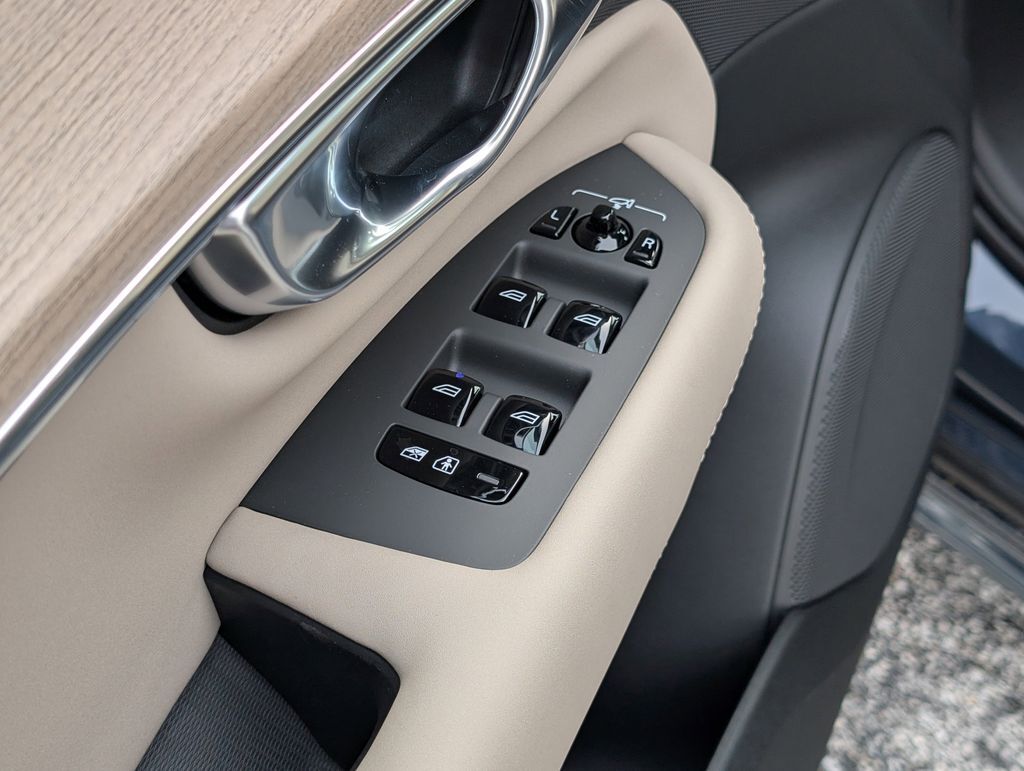 2026 Volvo XC90 B6 Plus 7-Seater Hunt Valley MD