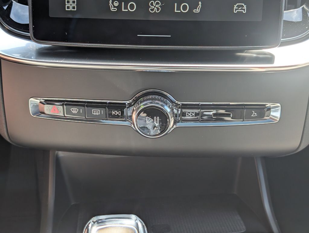 2026 Volvo XC90 B6 Plus 7-Seater Hunt Valley MD