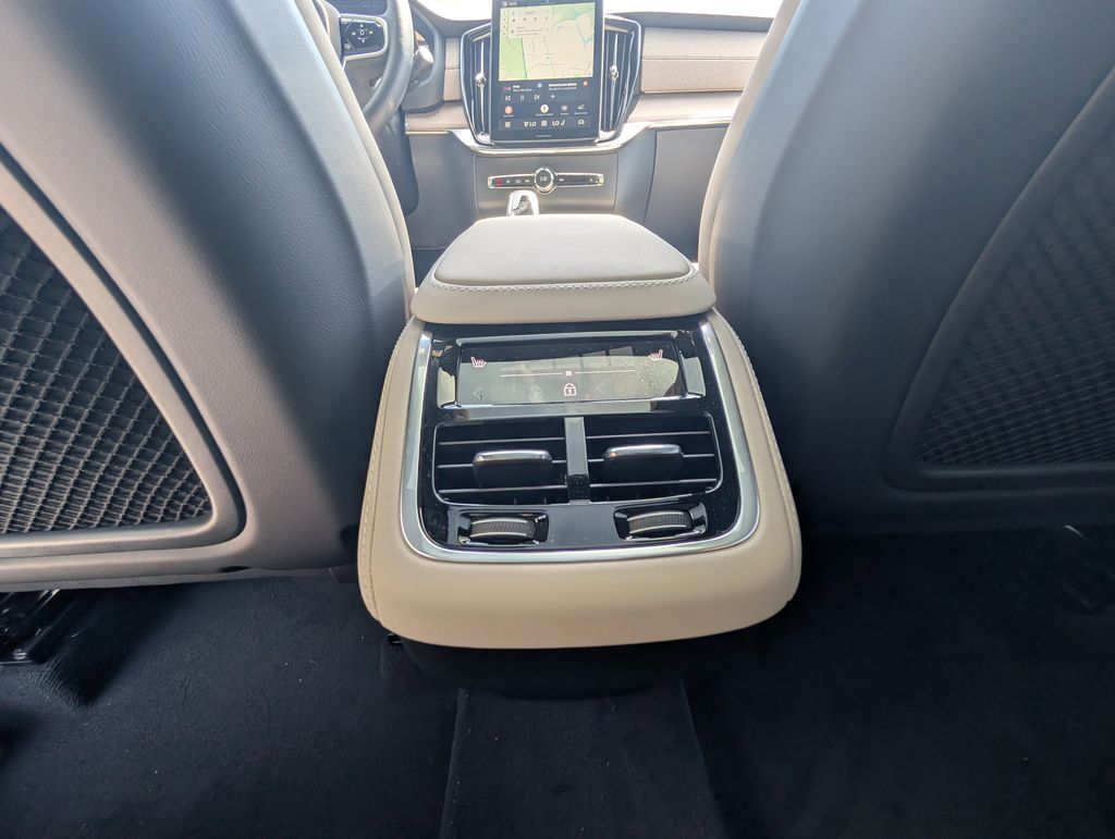 2026 Volvo XC90 B6 Plus 7-Seater Hunt Valley MD
