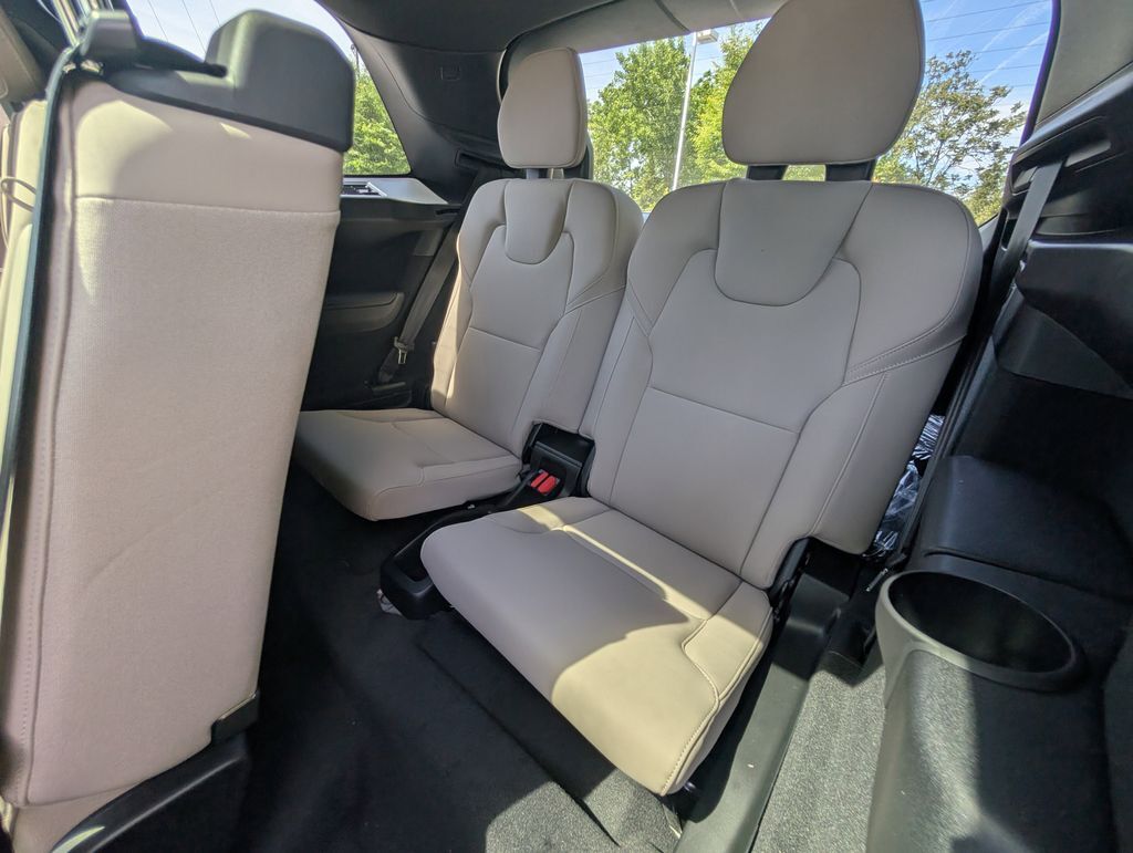 2026 Volvo XC90 B6 Plus 7-Seater Hunt Valley MD