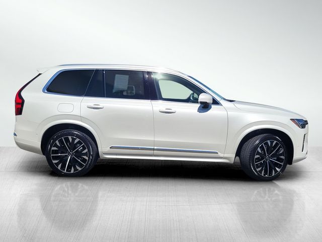 2026 Volvo XC90 B6 Ultra